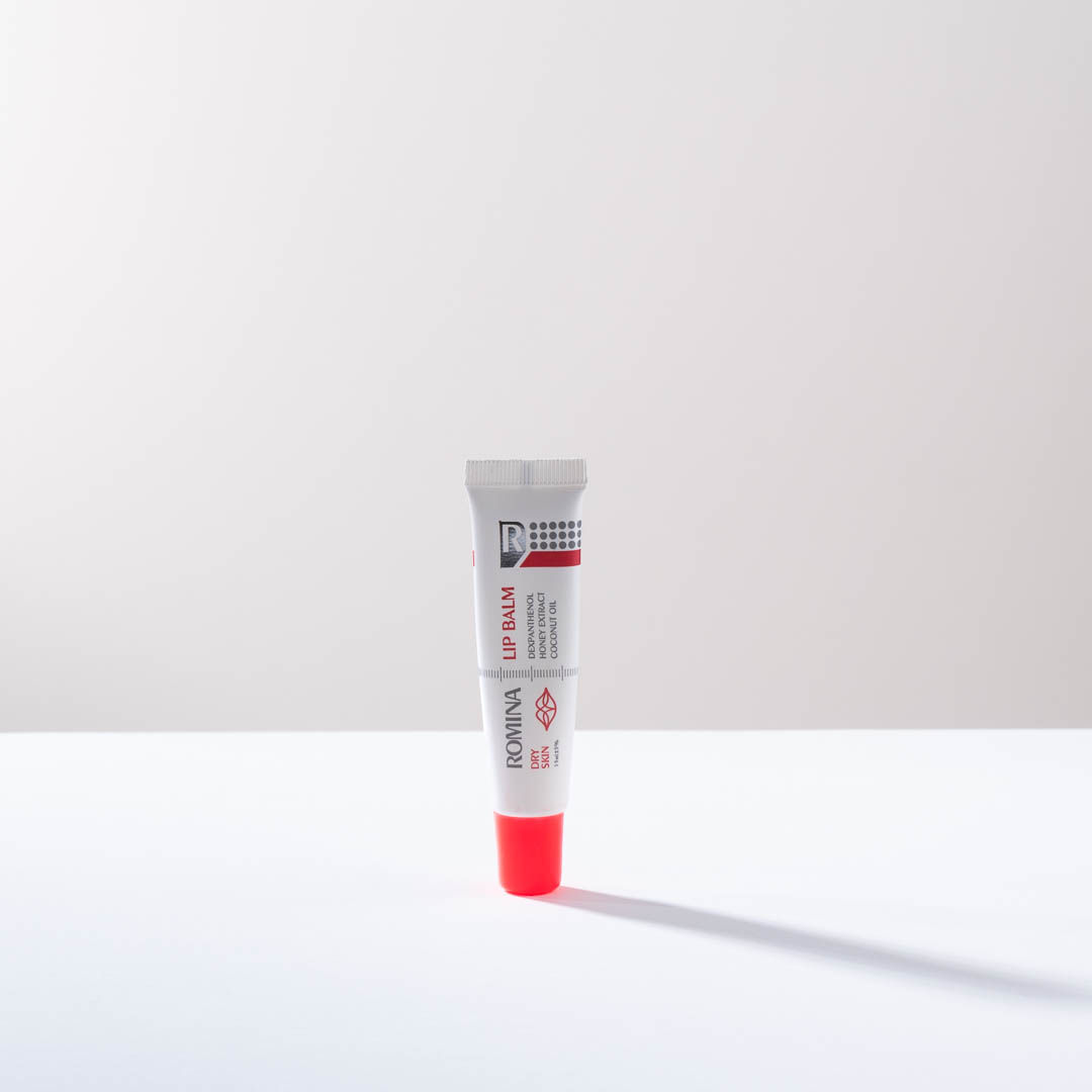 بالم لب رومینا مناسب برای پوست خشک حاوی عصاره عسل ظرفیت 15 میلی لیتر